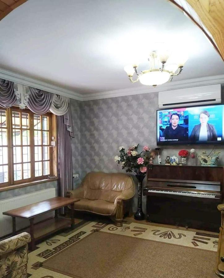 Villa In Tbilisi Ngoại thất bức ảnh
