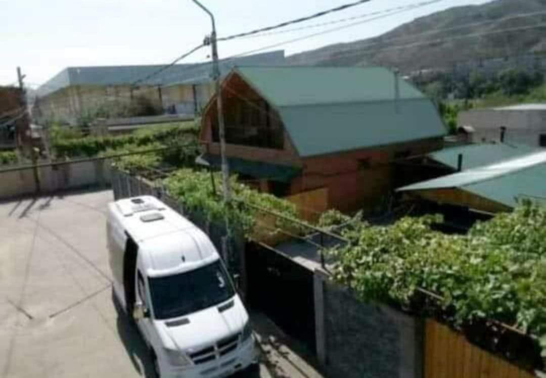 Villa In Tbilisi Ngoại thất bức ảnh