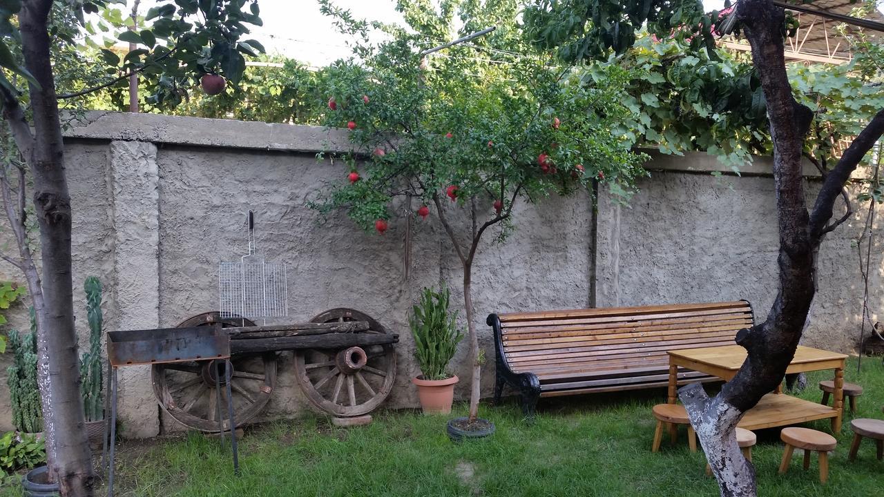 Villa In Tbilisi Ngoại thất bức ảnh